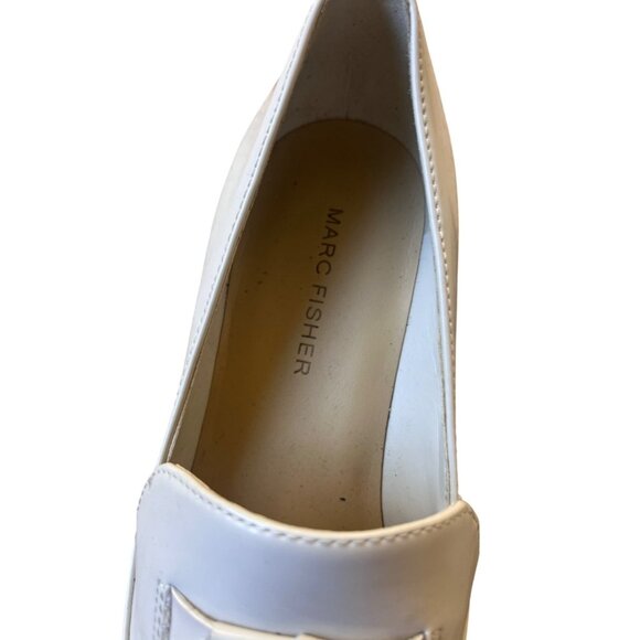 Marc Fisher Phylicia Loafers Womens 6.5 Cream Solid Tassle Chunky Heel Classic - Picture 10 of 11